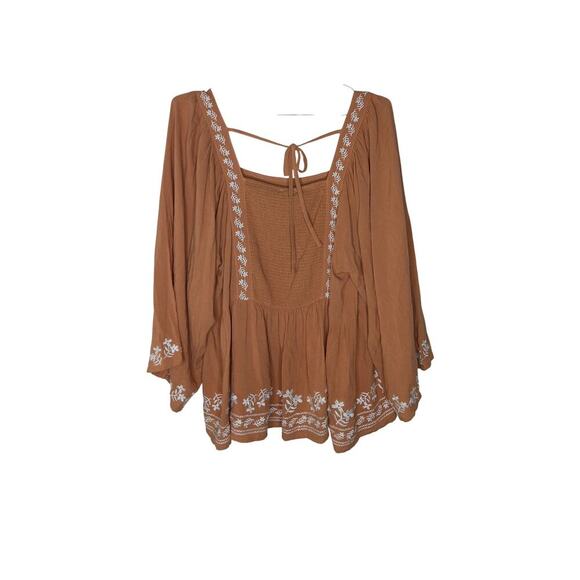 New Easel Los Angeles Boho Embroidered Peasant Top Camel White Floral Small - Picture 4 of 15